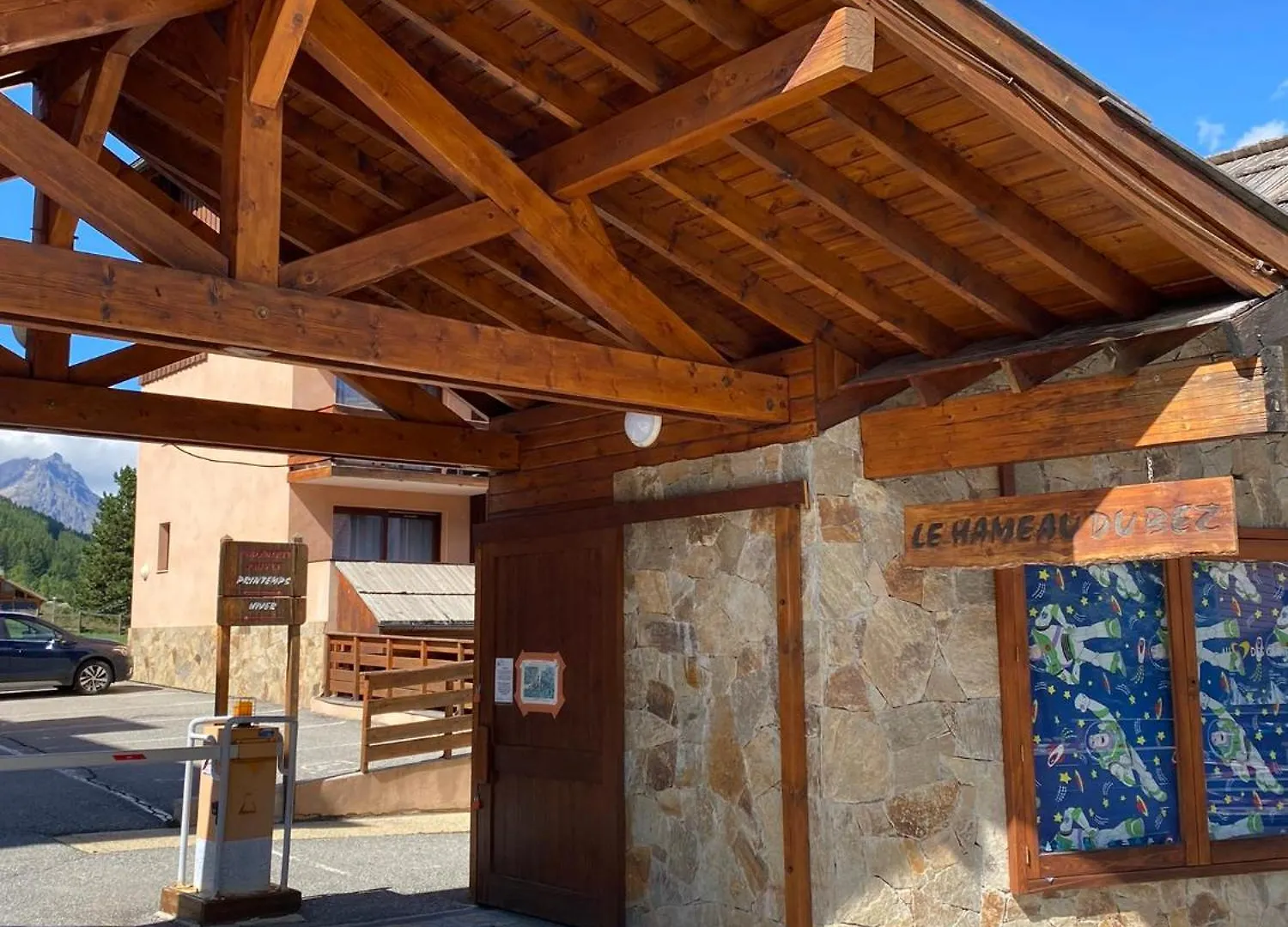 App Style Chalet De Caractere, Chaleureux Et Confortable Pied Des Pistes La Salle-les-Alpes 0*,
